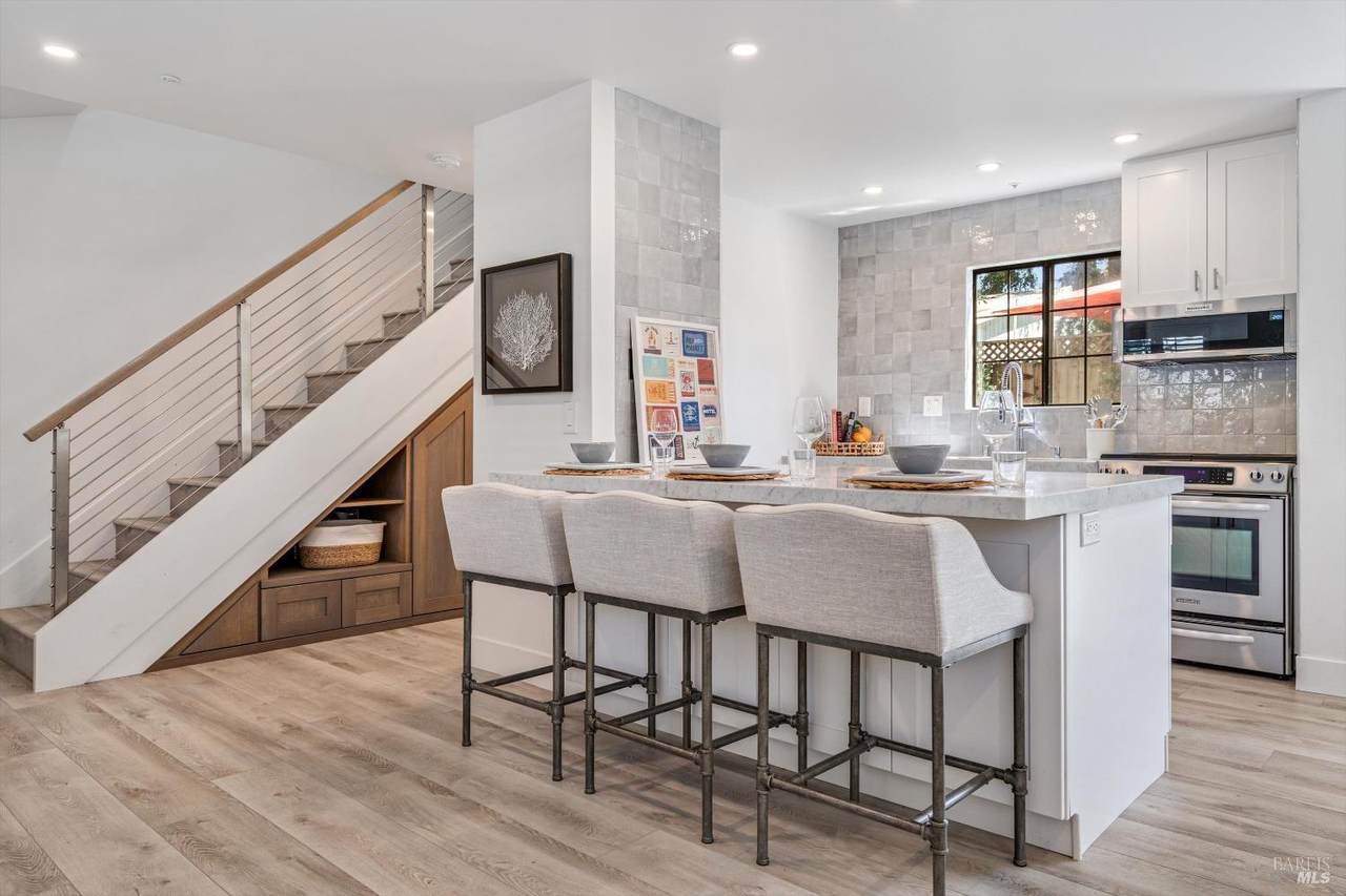 362 Piper Street - Photo 1