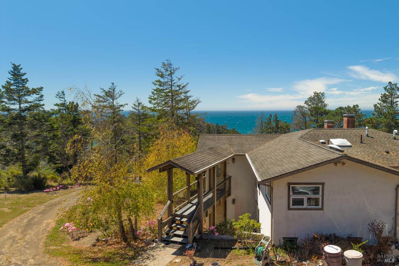 34501 S. Highway 1 - Photo 1