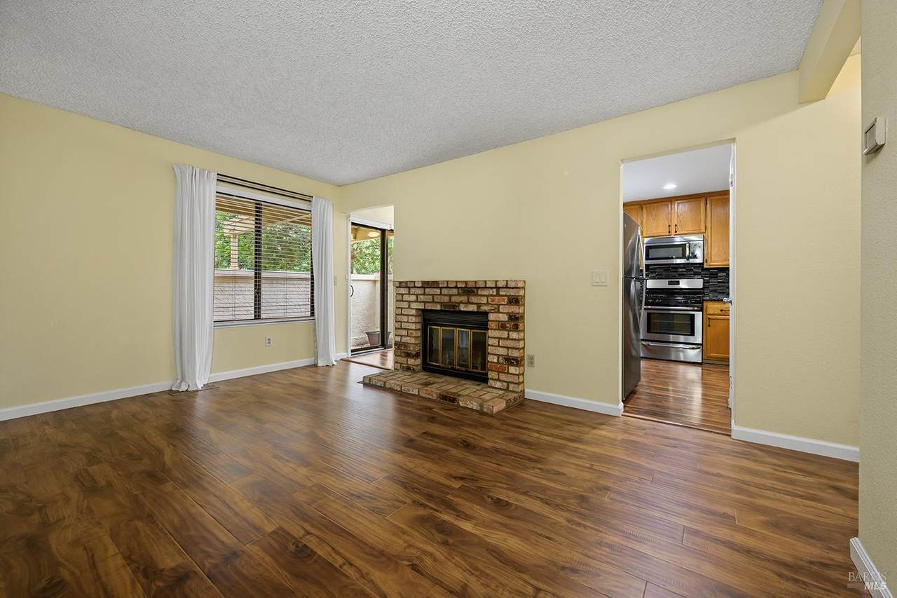 126 Park Place Drive - Photo 1