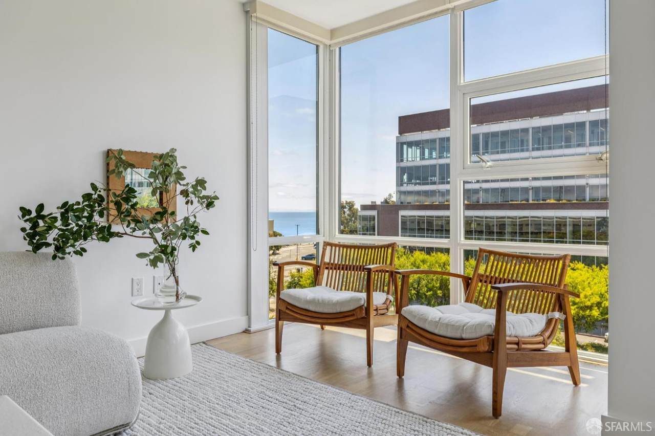 330 Mission Bay Boulevard - Photo 1