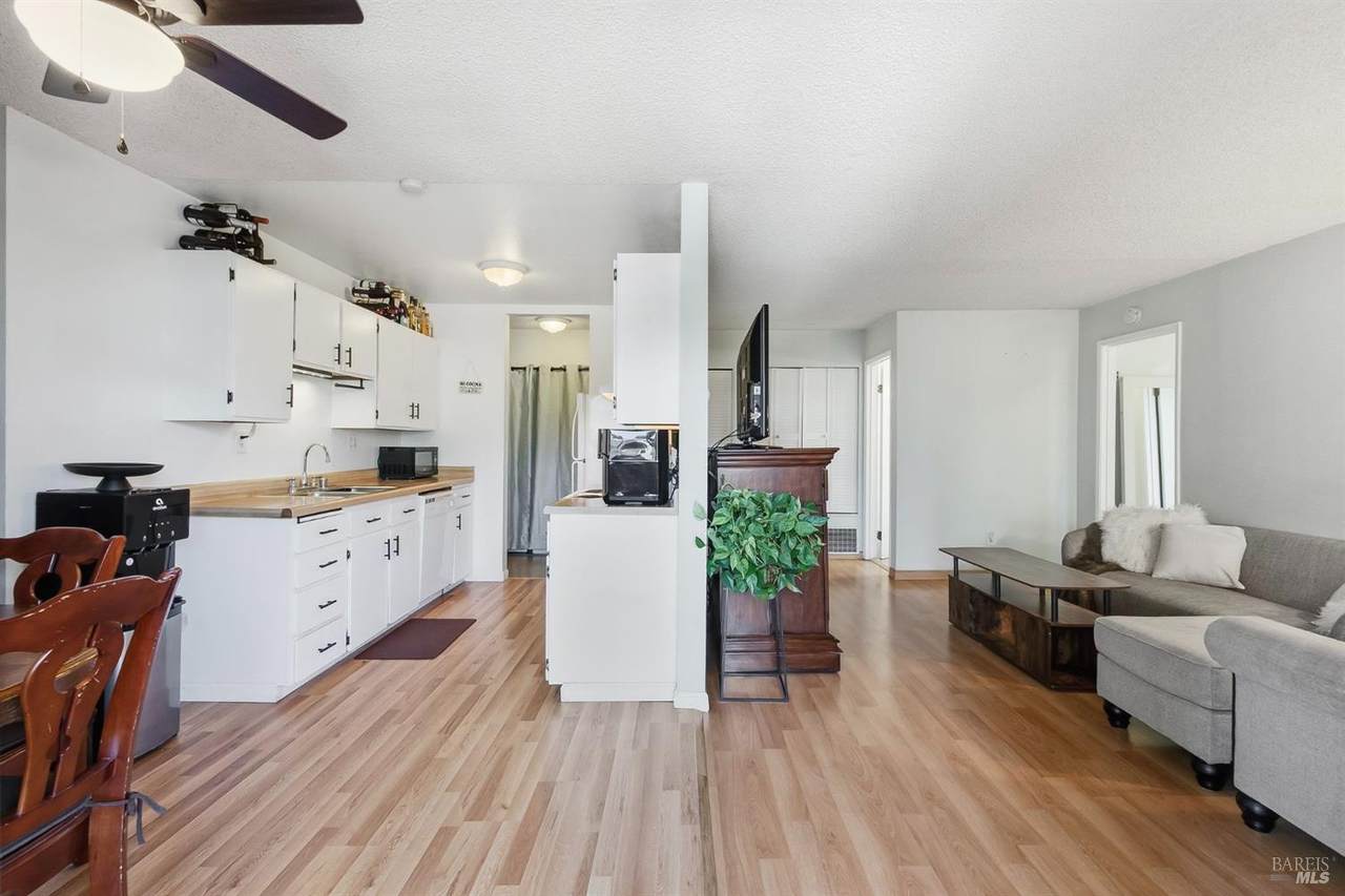 381 Enterprise Drive - Photo 1
