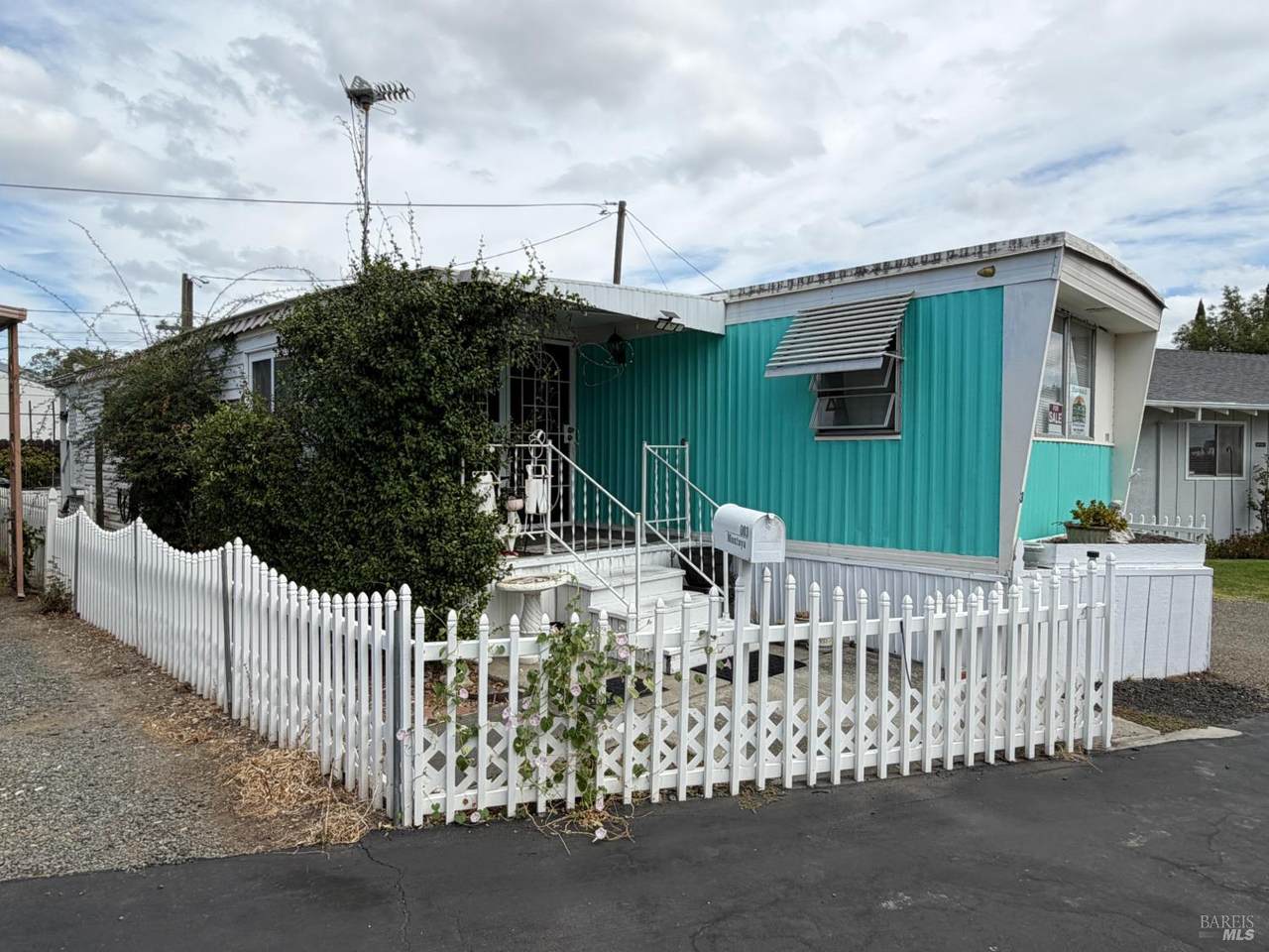 50 River Road - Photo 1