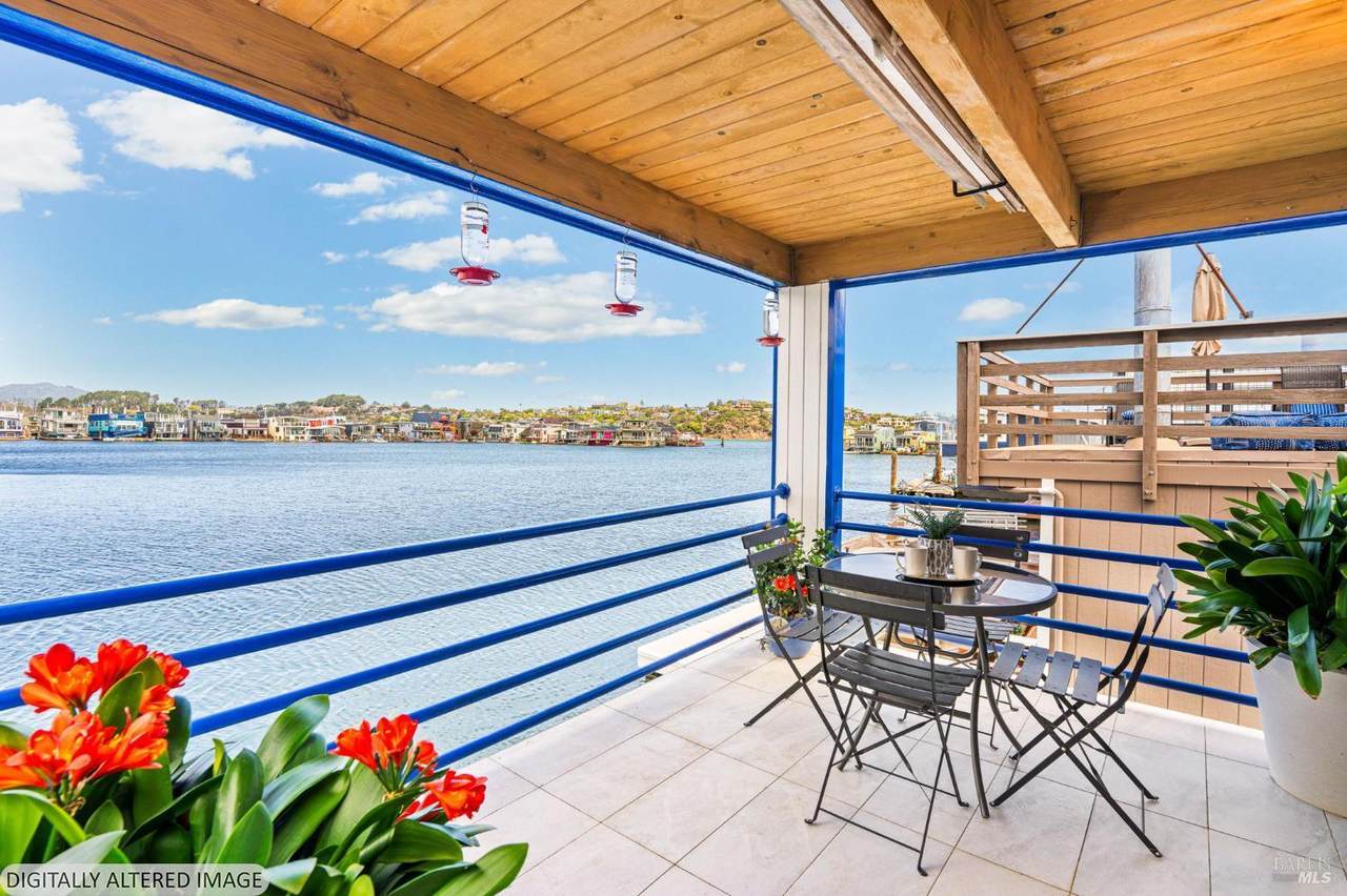 15 Liberty Dock - Photo 1