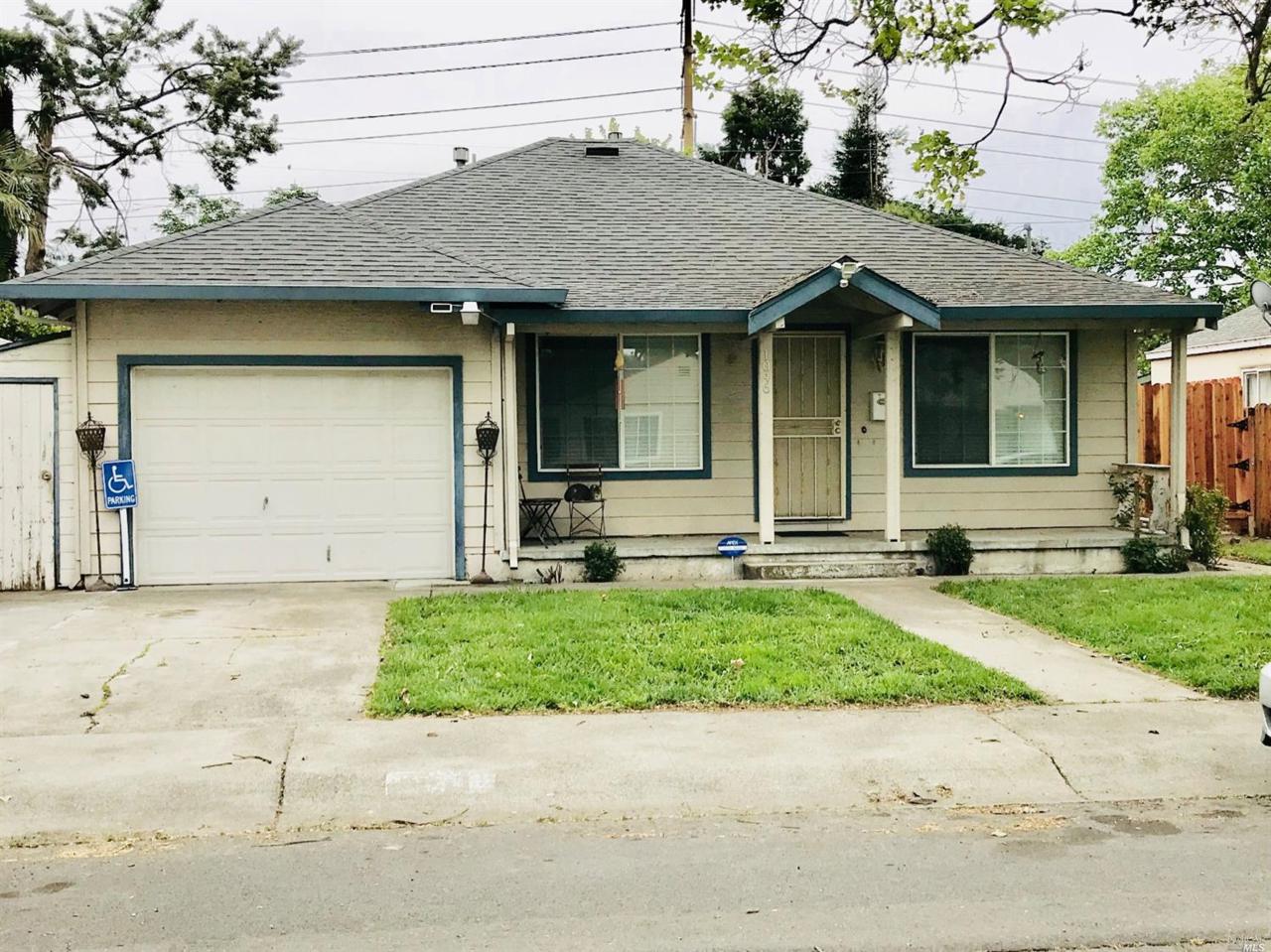 1046 Caldwell Avenue - Photo 1