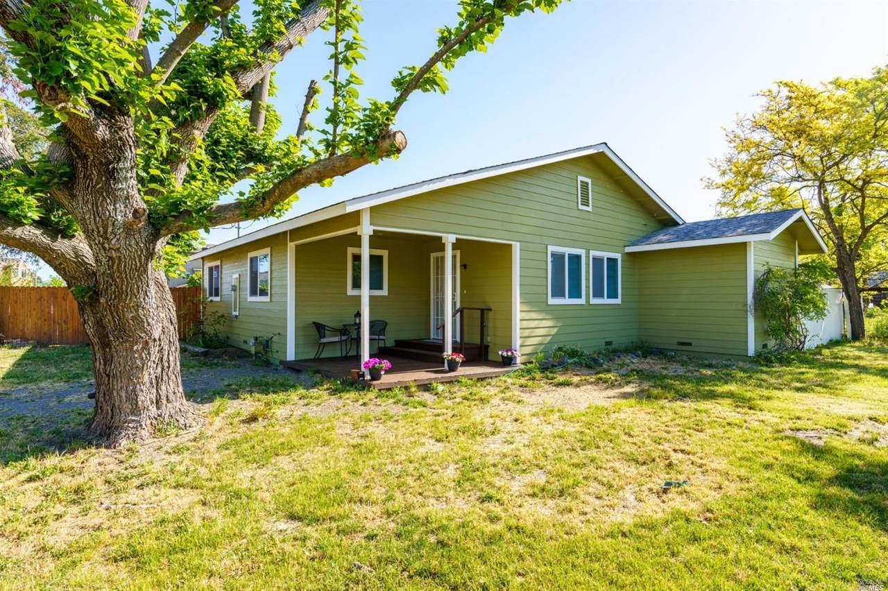 1411 Maureen Drive - Photo 1