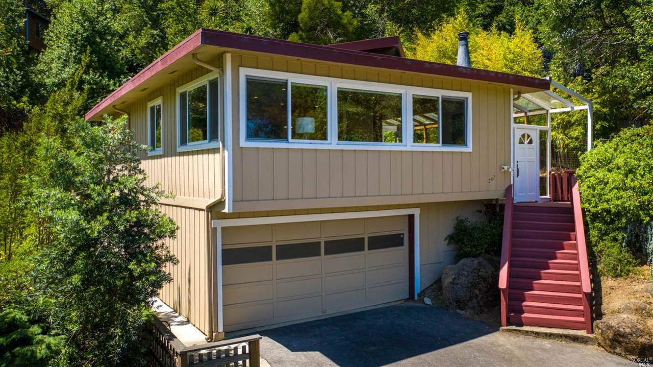 247 Bungalow Avenue - Photo 1