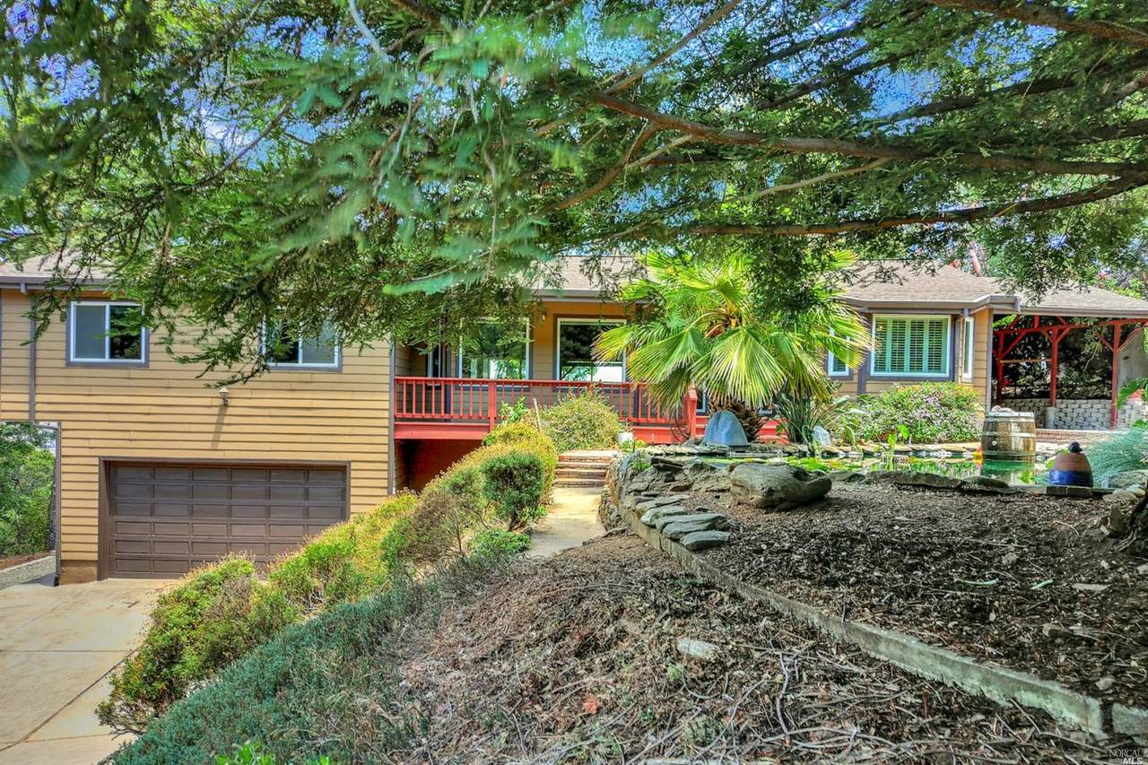 145 Ridgecrest Drive - Photo 1