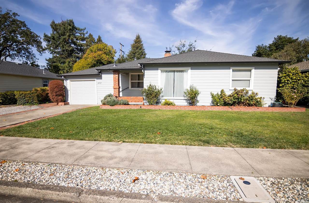 2717 Village Side Drive - Photo 1