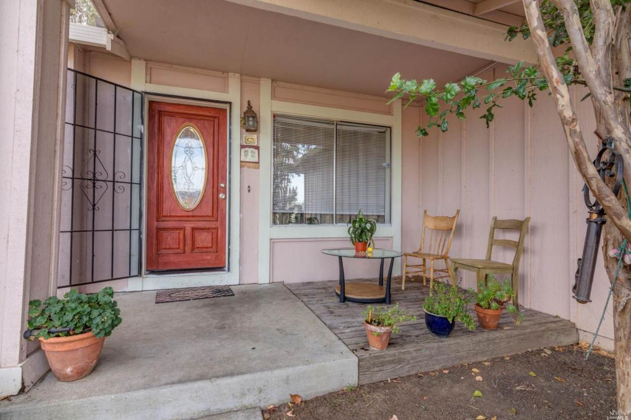 1211 Bittern Way - Photo 1