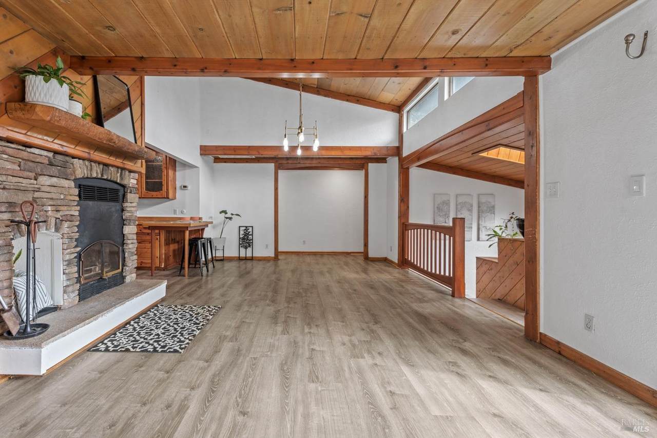4621 State Street - Photo 1