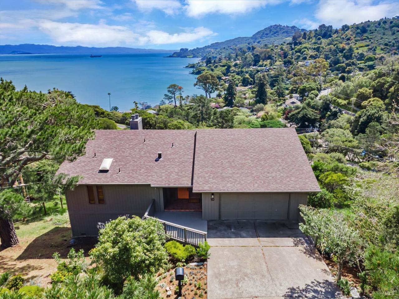 10 Mateo Drive - Photo 1