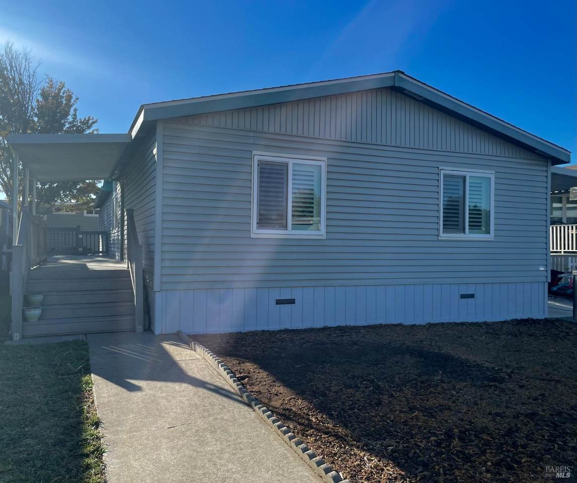 51 Barcelona Circle - Photo 1