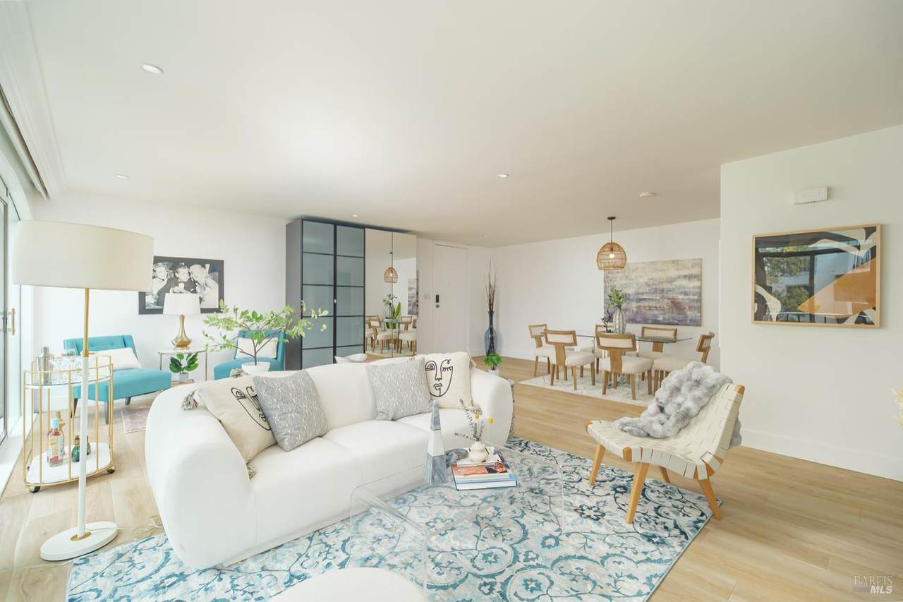 4221 Shelter Bay Avenue - Photo 1