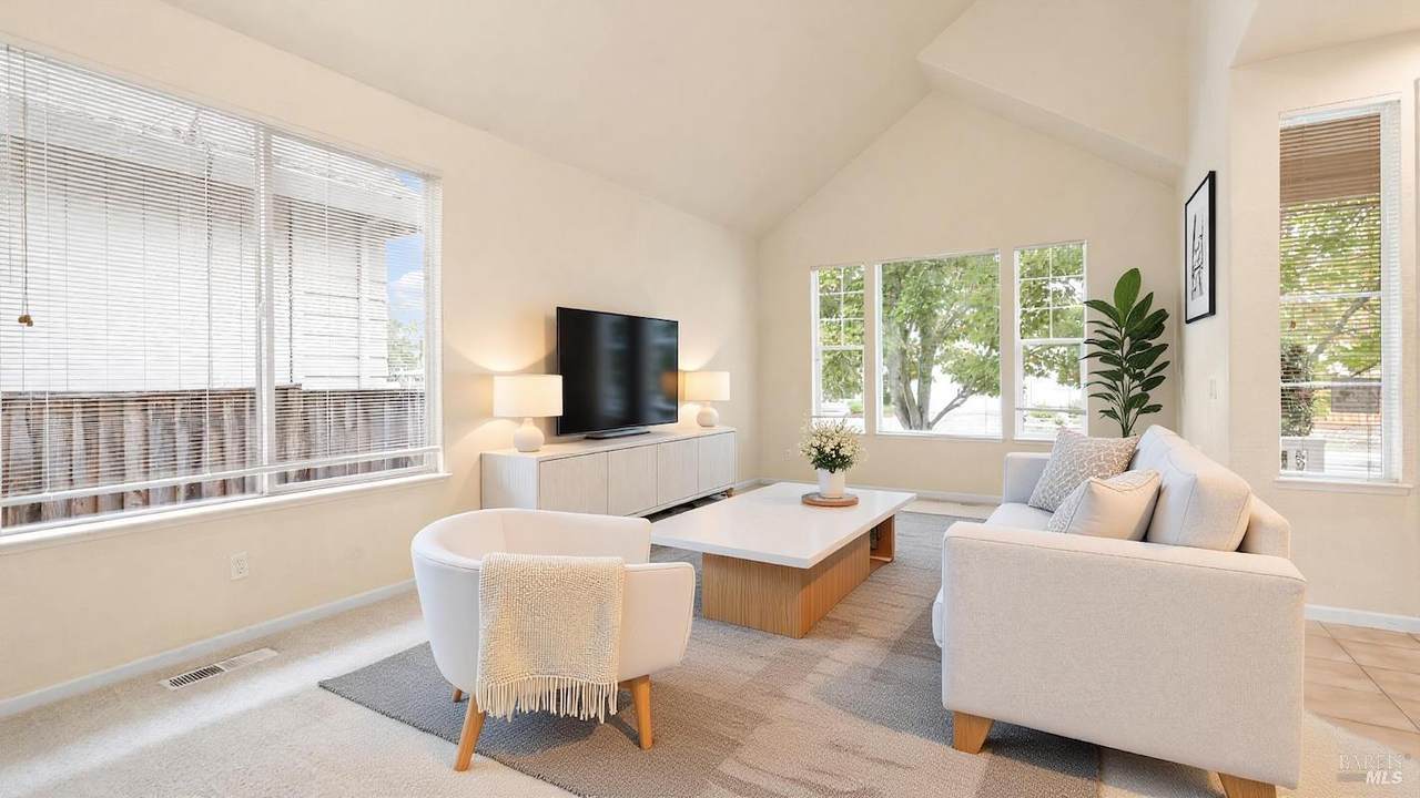 305 Hansbery Way - Photo 1