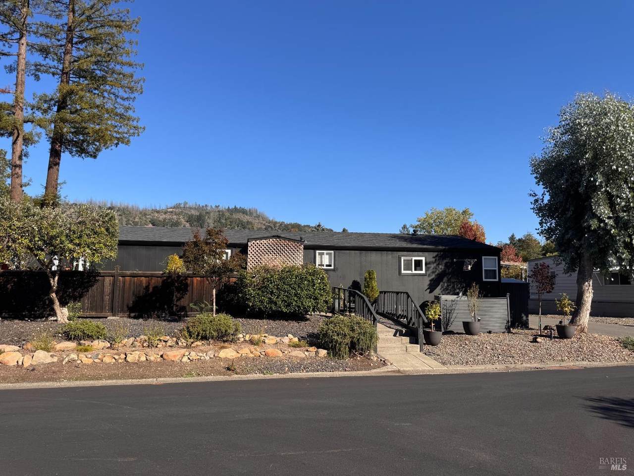 52 Oakstone Court - Photo 1