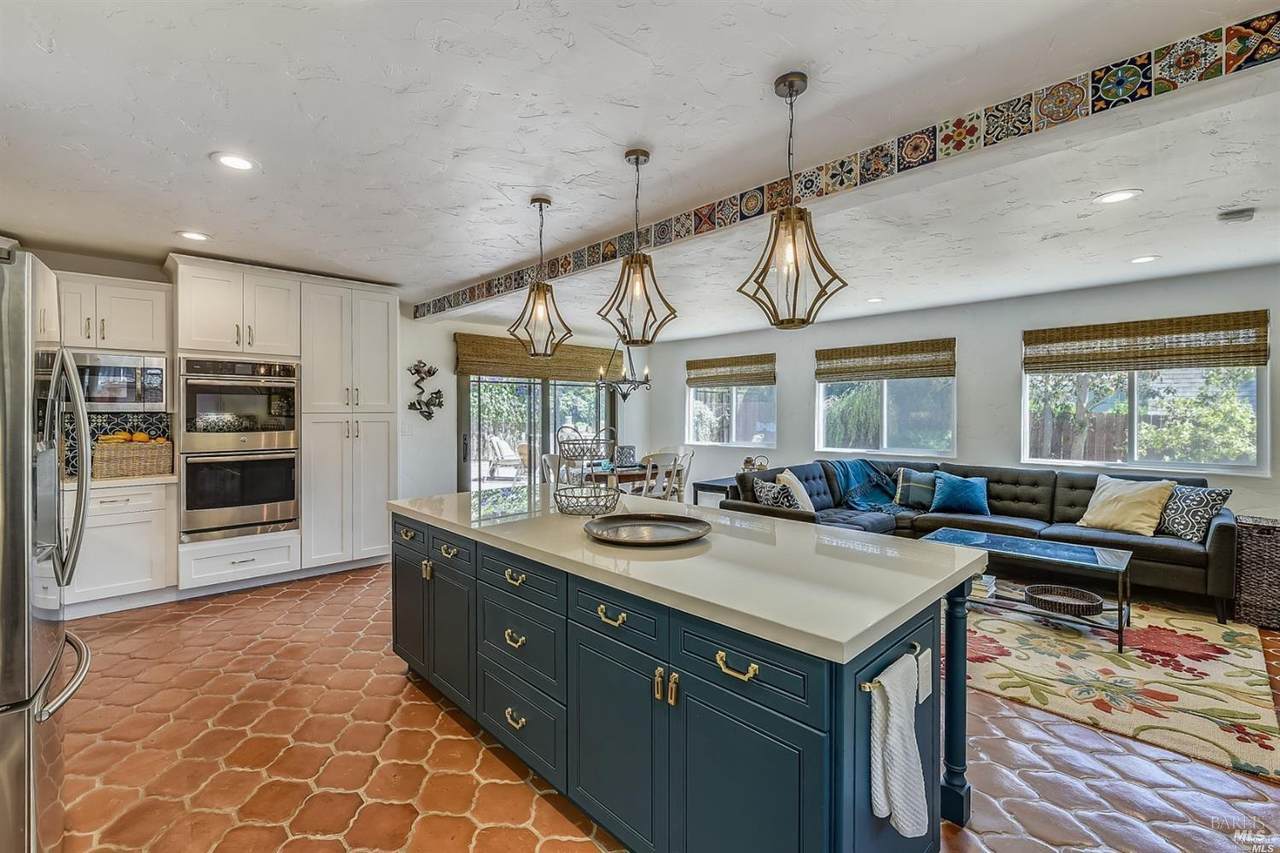 9 El Camino Real - Photo 1