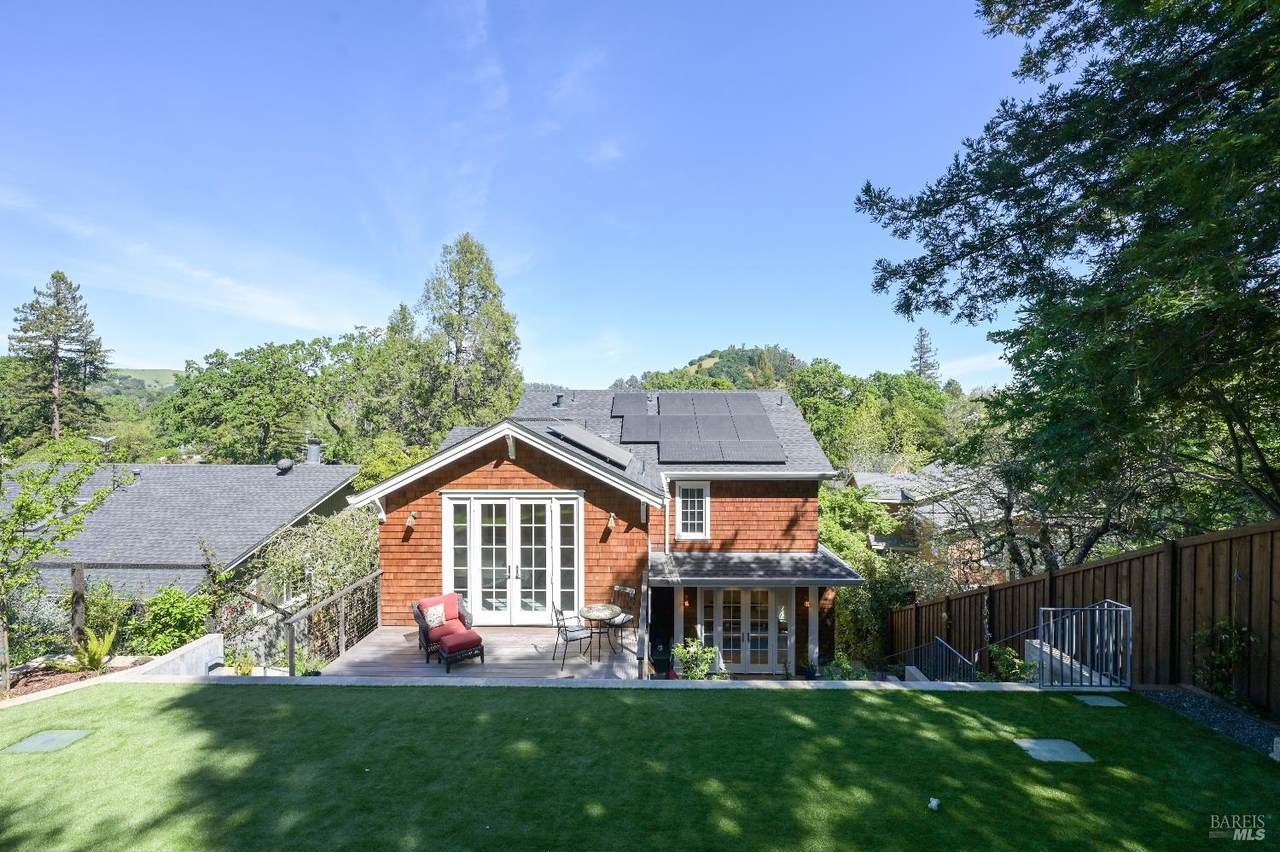 216 Laurel Avenue - Photo 1