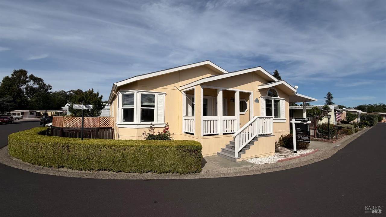 600 Colonial Park Drive - Photo 1