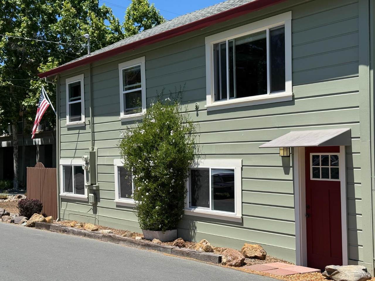 16352 5th Street - Photo 1