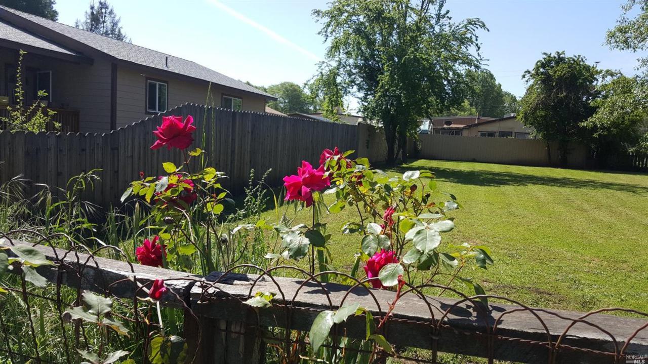 103 Oak Street - Photo 1
