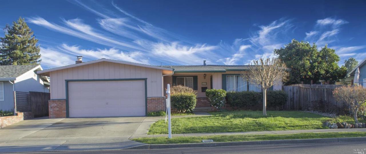 1473 Sumner Avenue - Photo 1