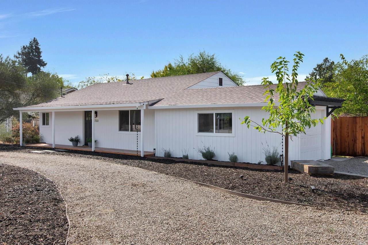 733 Benjamins Road - Photo 1