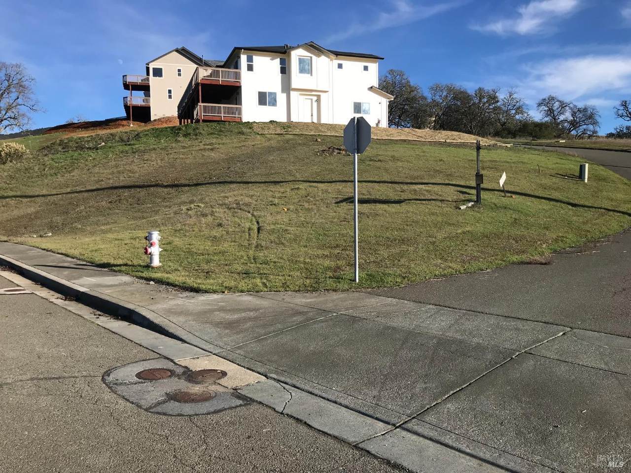 360 Tehuacan Road - Photo 1