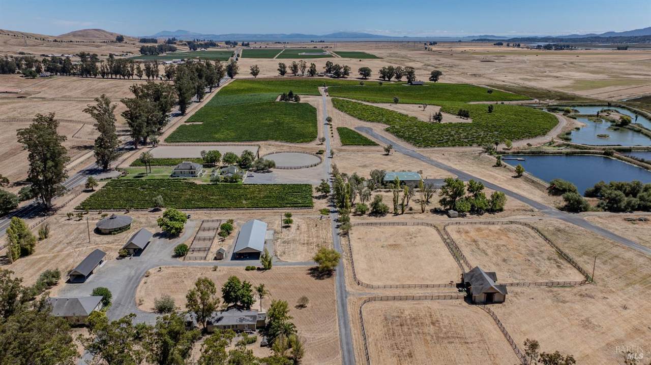 6614 Lakeville Highway - Photo 1