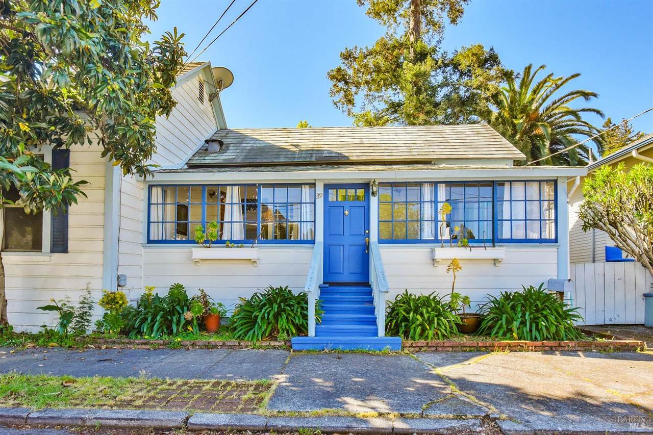 39 Latham Street - Photo 1