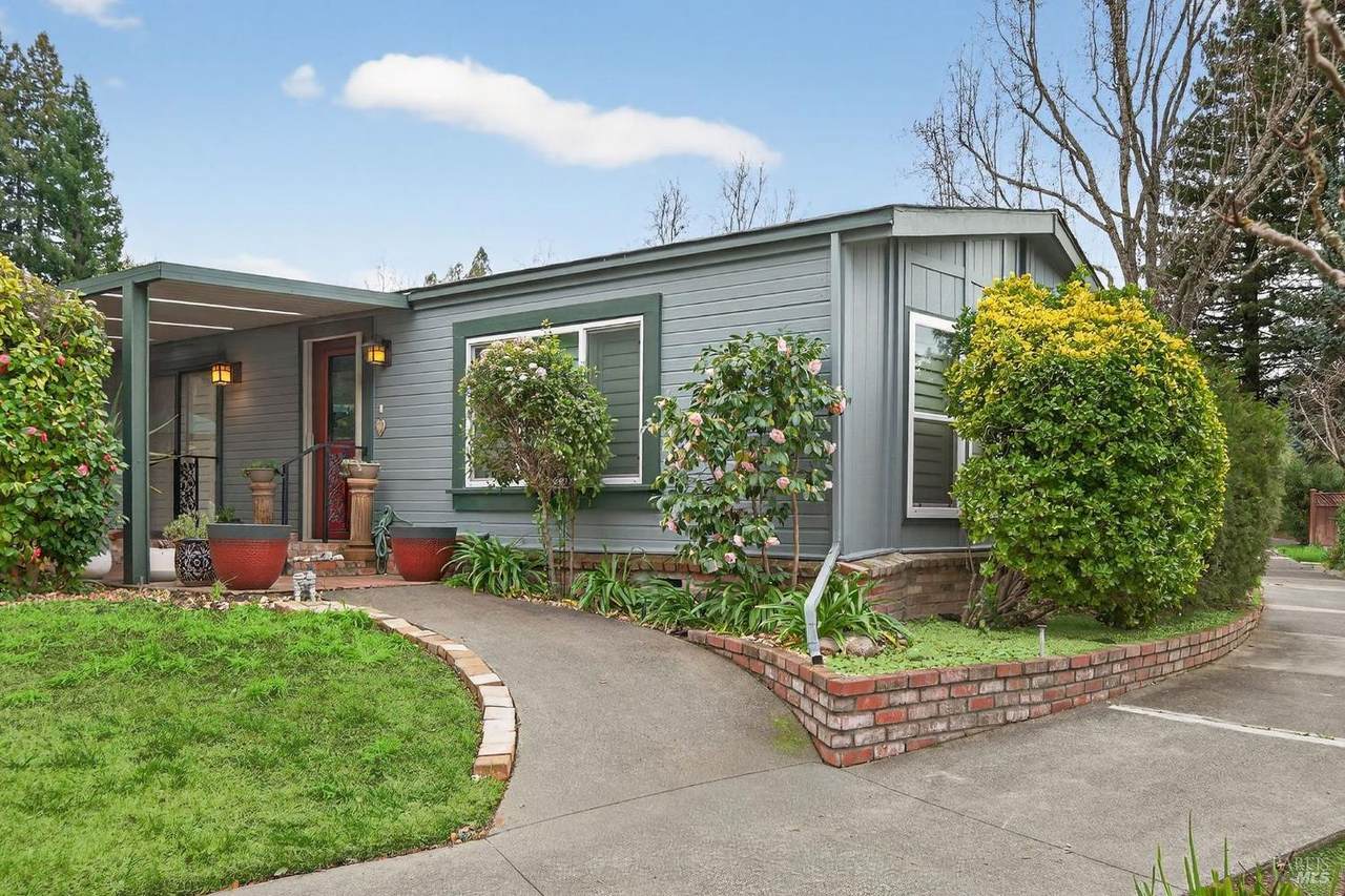 2 La Cuesta Court - Photo 1