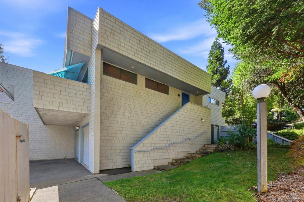105 Virginia Avenue - Photo 1