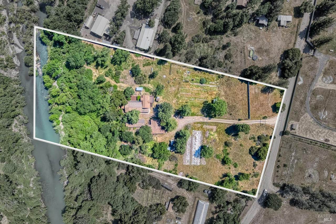 17651 Van Arsdale Road - Photo 1