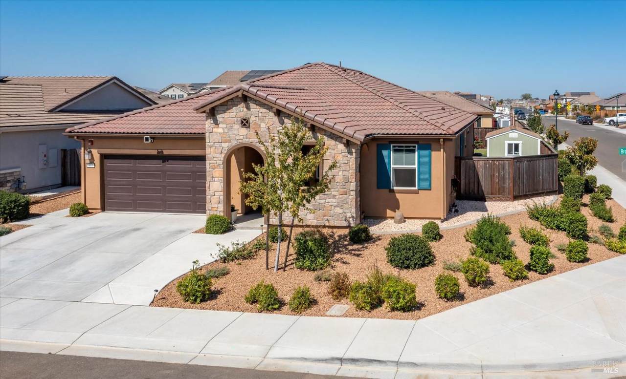 805 Broadfork Circle - Photo 1