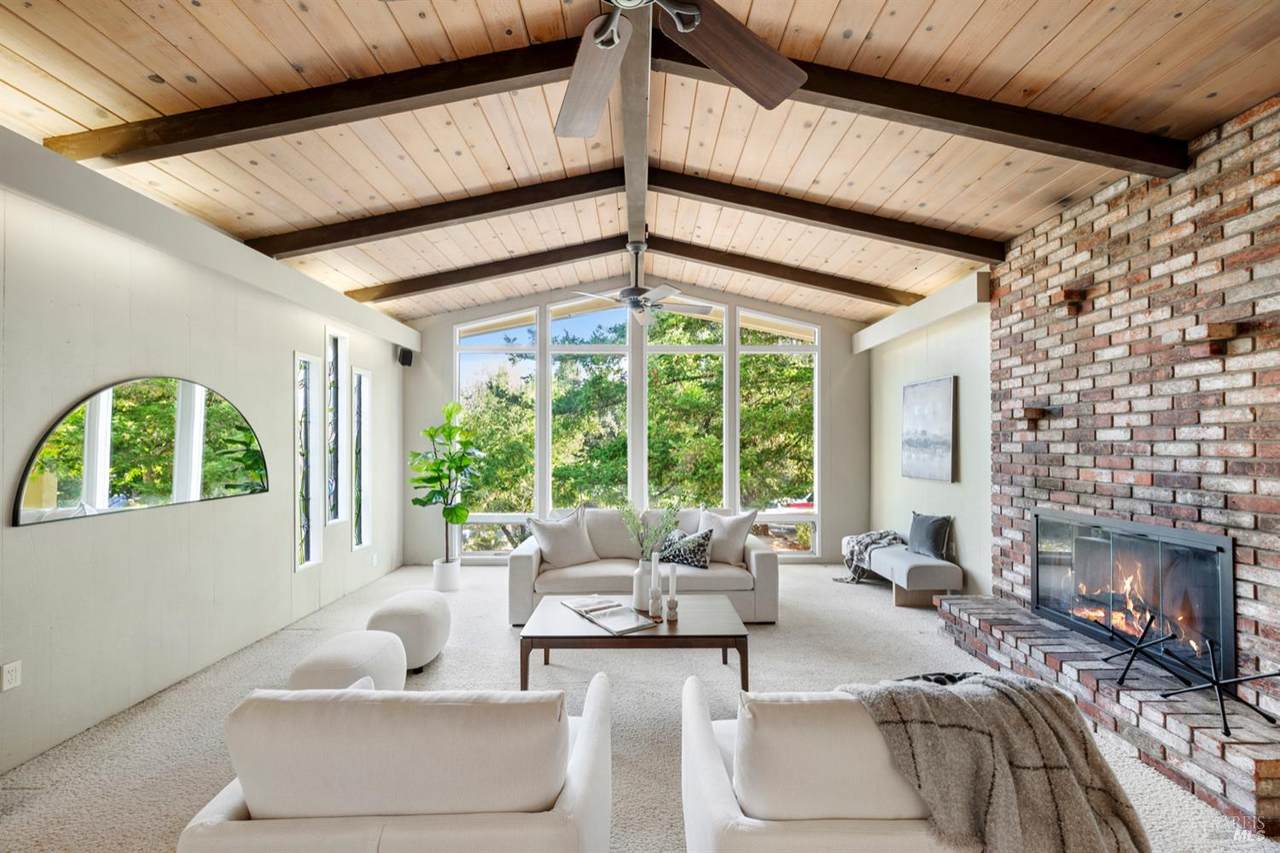 304 High Street - Photo 1