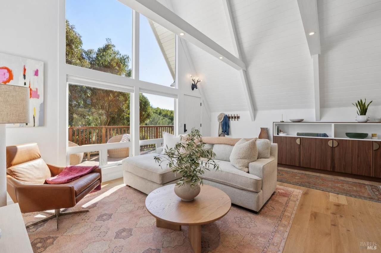 91 Holstein Road - Photo 1