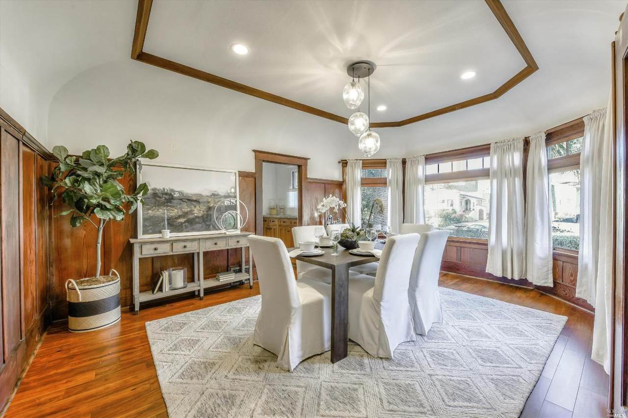 27 Urbano Drive - Photo 1