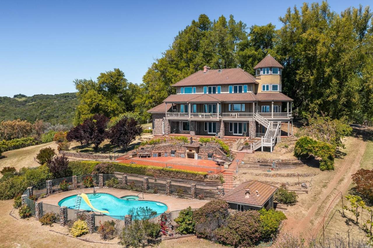 7200 Grove Court - Photo 1