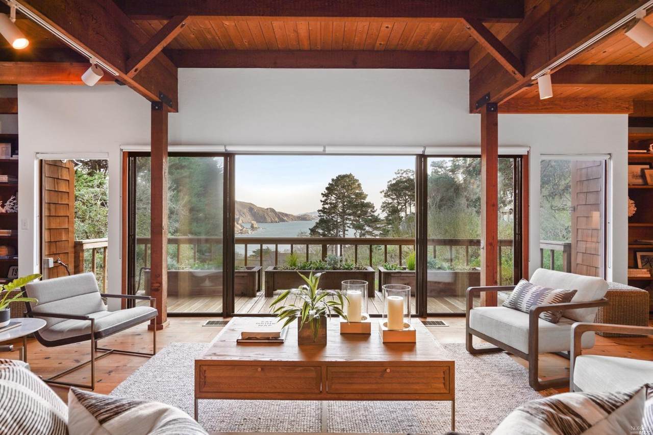 260 Sunset Way - Photo 1