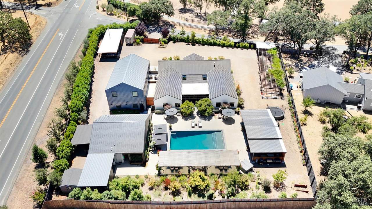 85 Trinity Road - Photo 1