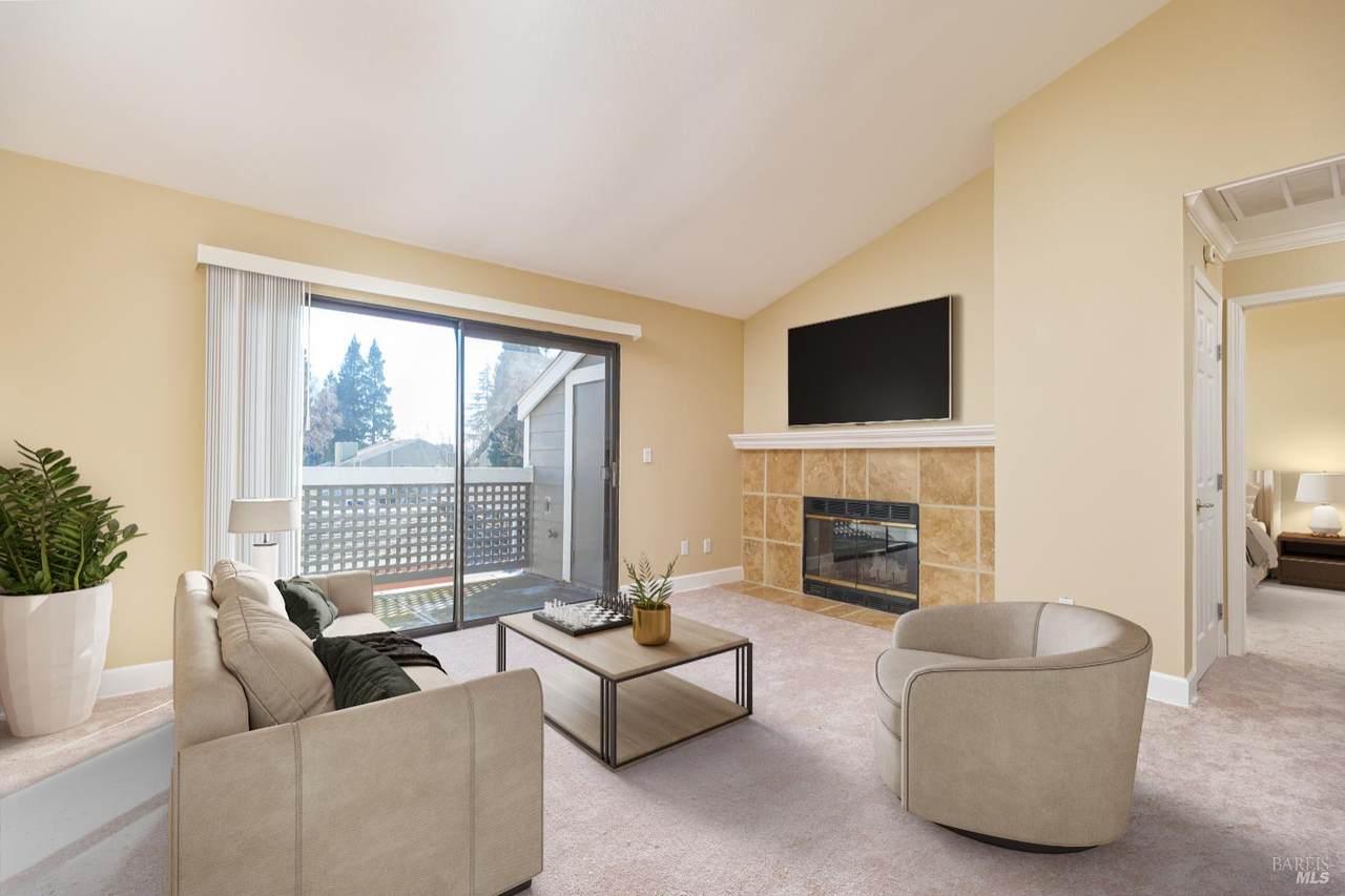 346 Eastridge Drive - Photo 1