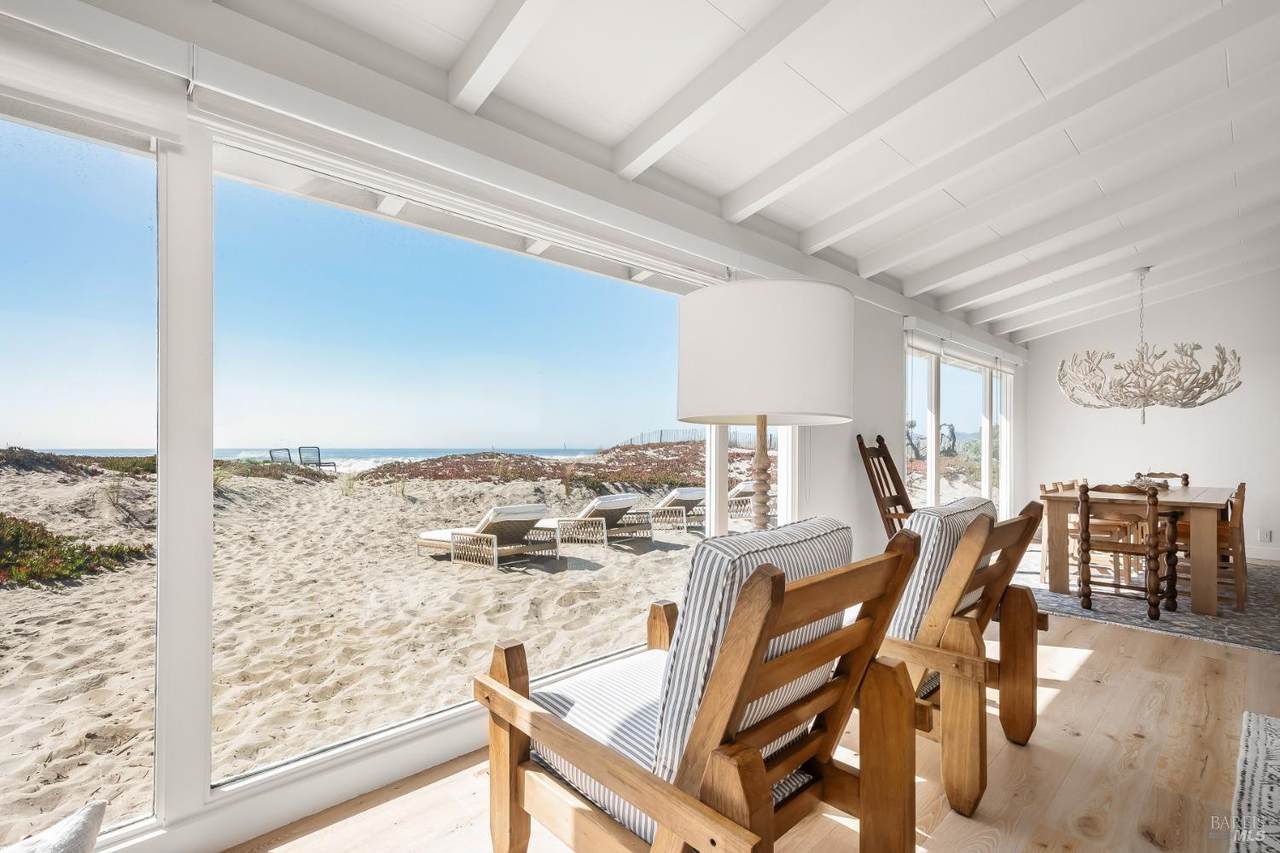 106 Seadrift Road - Photo 1