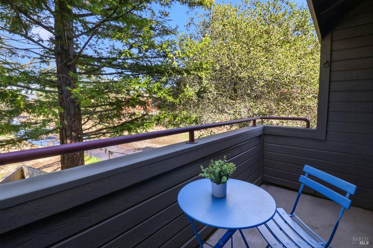 240 Seagull Row - Photo 1