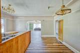 1727 Burbank Avenue - Photo 6