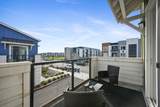 2670 Franz Kafka Avenue - Photo 33