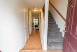 152 Dutton Avenue - Photo 2