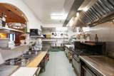 504 Cloverdale Boulevard - Photo 9
