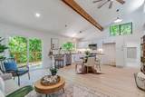 240 Vila Road - Photo 9