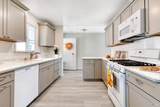 708 Seville Way - Photo 12