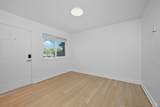223 Decker Street - Photo 18