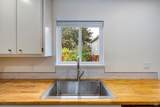 310 Boyce Street - Photo 17